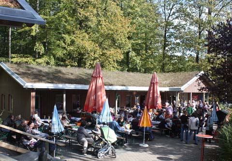 media/bilder/wildpark/baeren-und-woelfe/bild_jagdbaude.jpg files/bilder/wildpark/baeren-und-woelfe/bild_jagdbaude.jpg